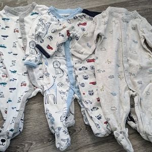 4 button footie pajamas